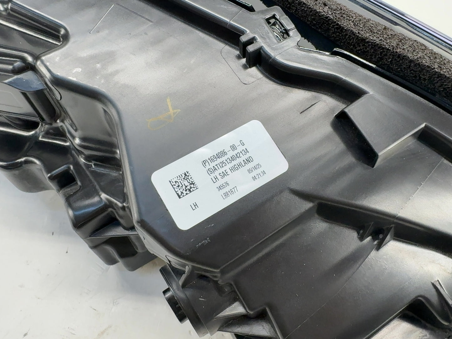 2025 Tesla Model 3 Highland Left Headlamp 1694086-00-H
