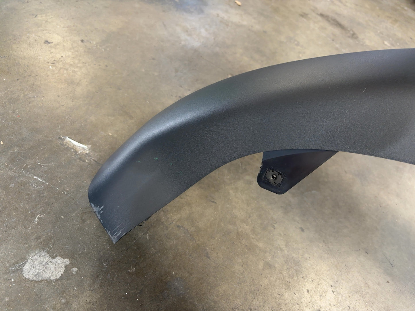 2025-2026 Tesla Model Y Juniper Front Fascia Lower 1932384-00-B