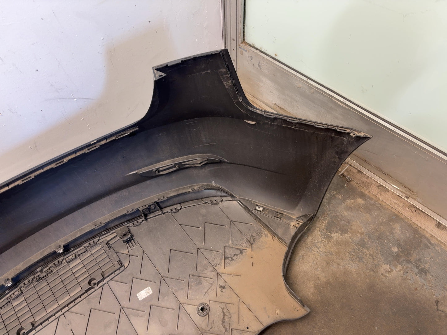 2023 Tesla Model 3 Rear Bumper Cover Without Sensor Holes 1083983-00-H