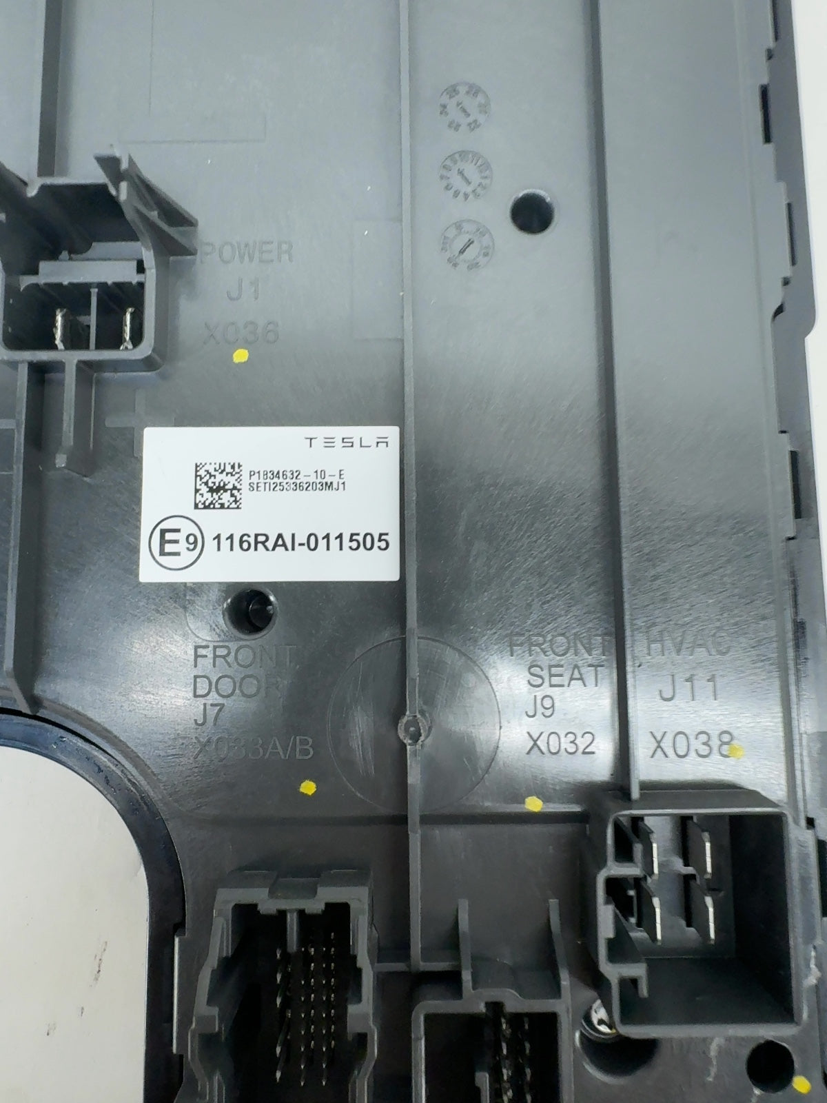 2025-2026 Tesla Model 3 Highland Car Computer With Vc Controller Left 2050302-00-A
