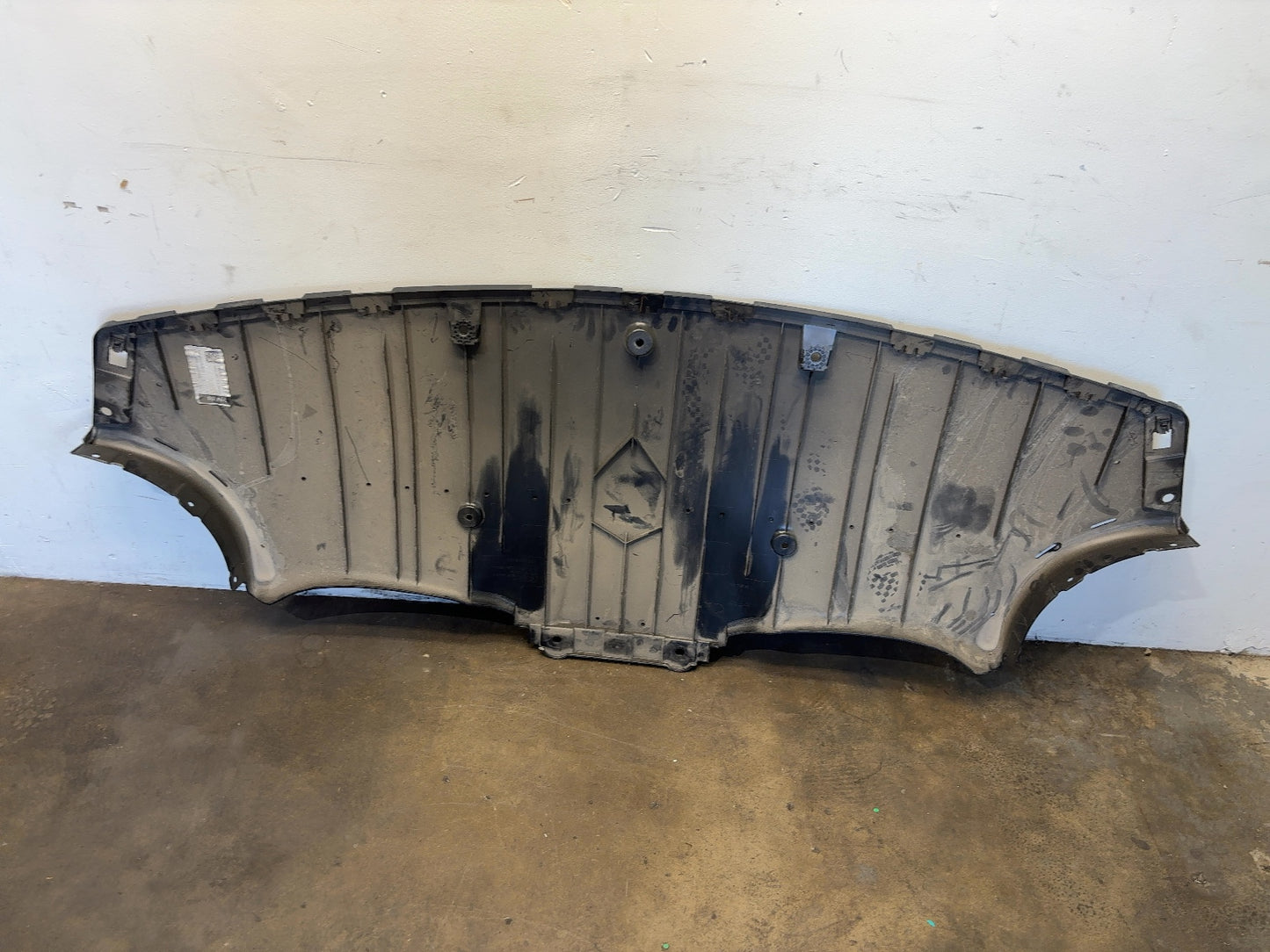 2026 Tesla Model Y Juniper Rear Bumper Diffuser 1932603-00-C