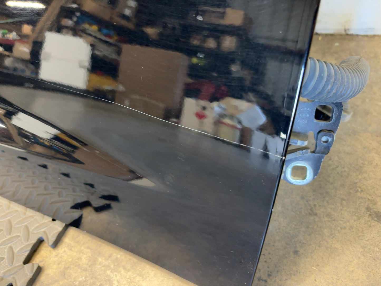 2018-2023 Tesla Model 3 Front Right Door Shell 1081420-E0-C