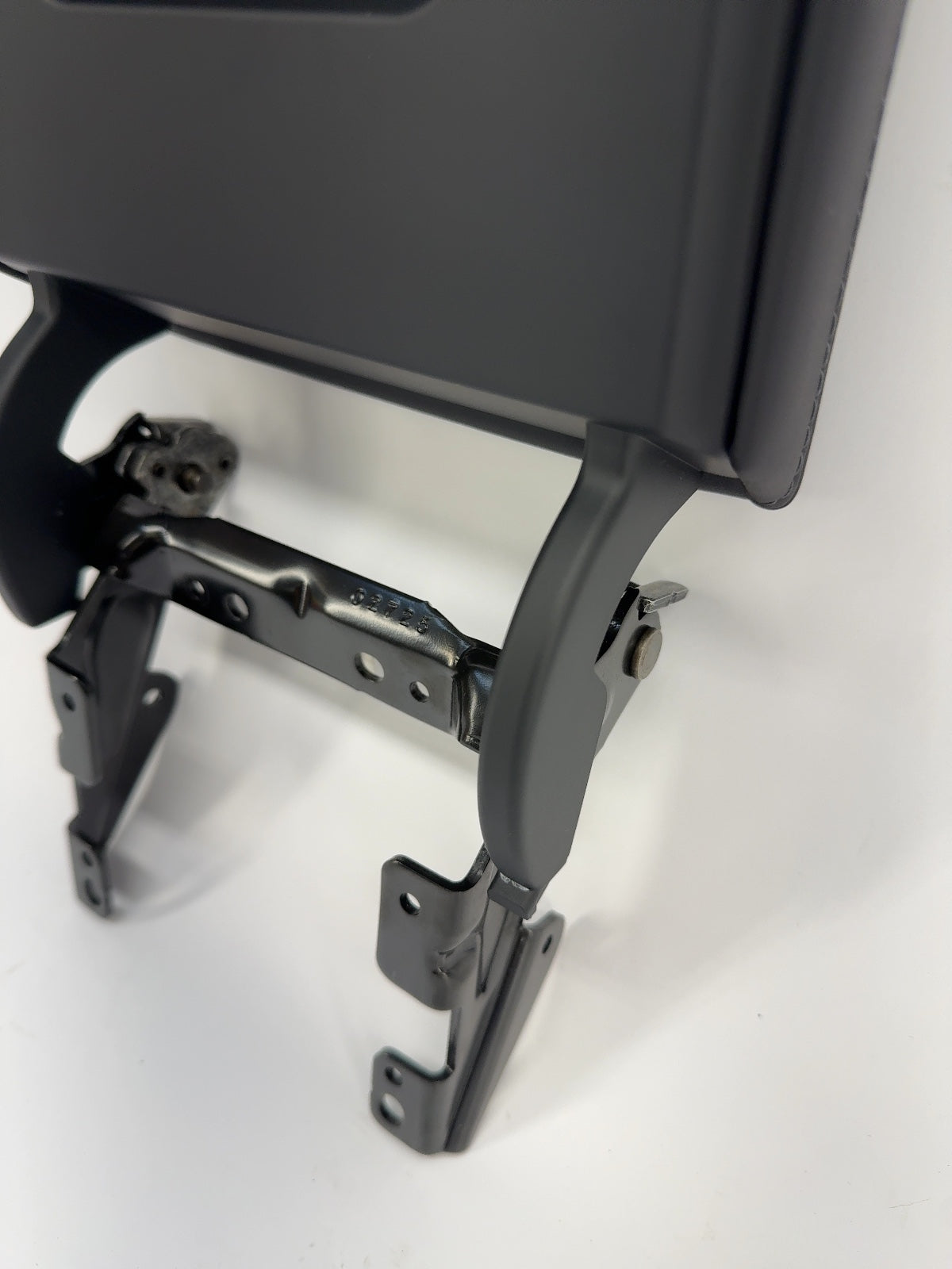 2025-2026 Tesla Model 3 Highland Center Console Armrest 1714422-24-G