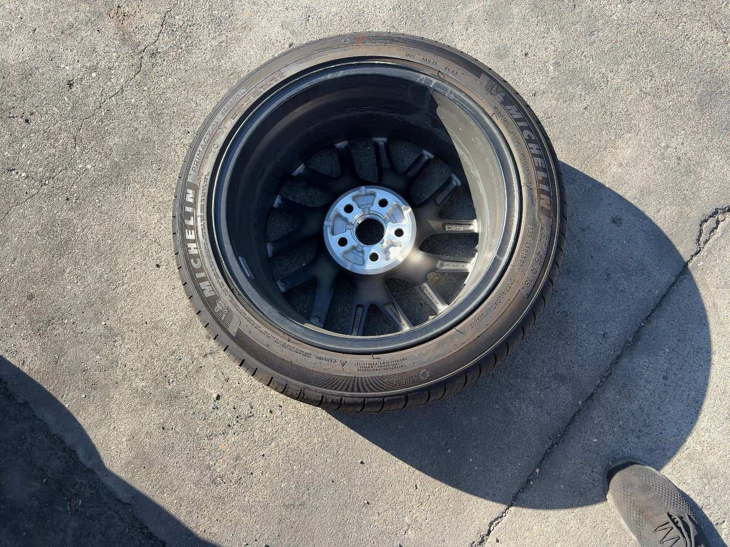 2024-2026 Tesla Model 3 Highland Michelin- Primacy A/s 235/45r18 Wheel 1344246-00-A