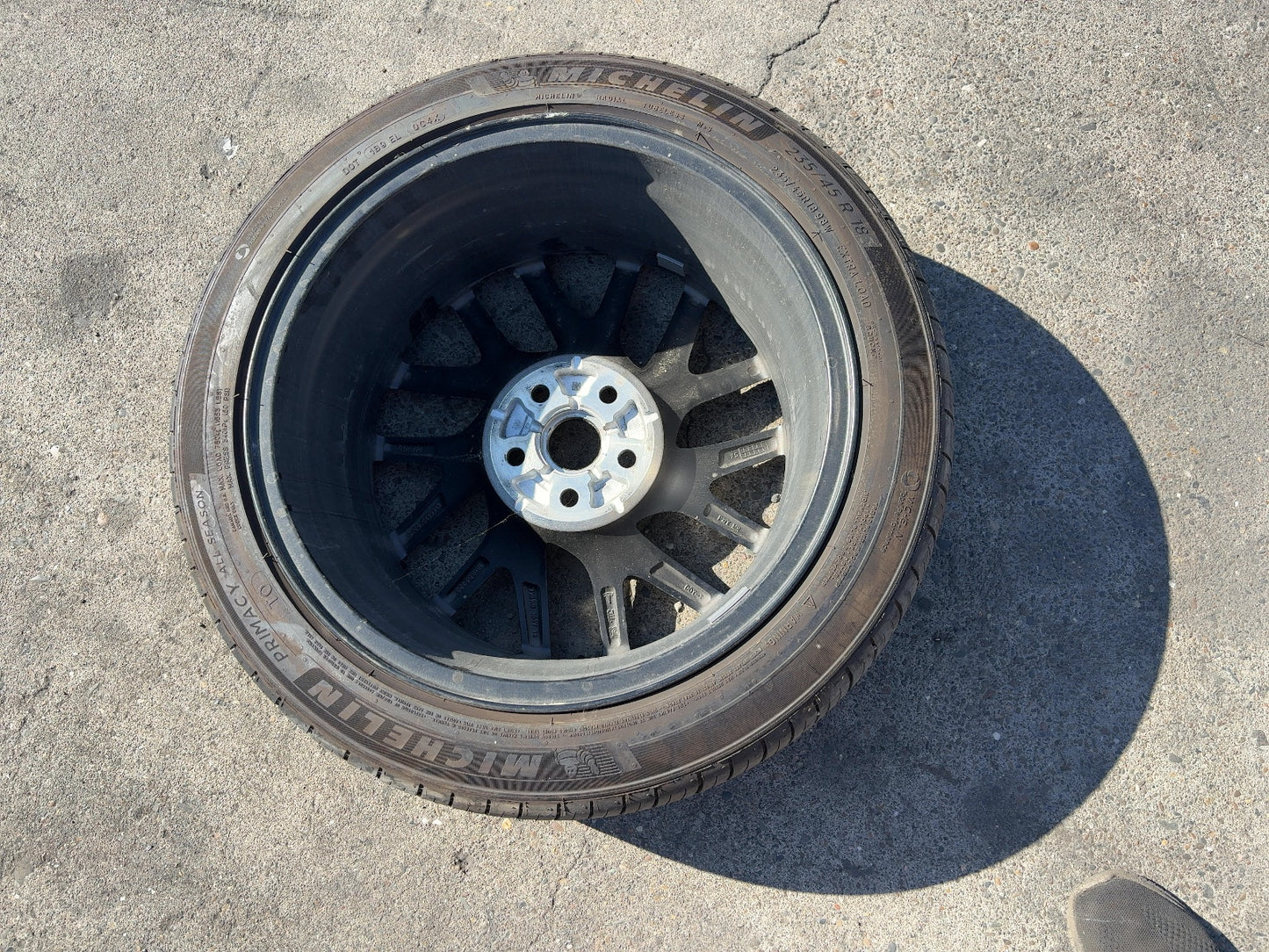2024-2026 Tesla Model 3 Highland Michelin- Primacy A/s 235/45r18 Wheel 1344246-00-A