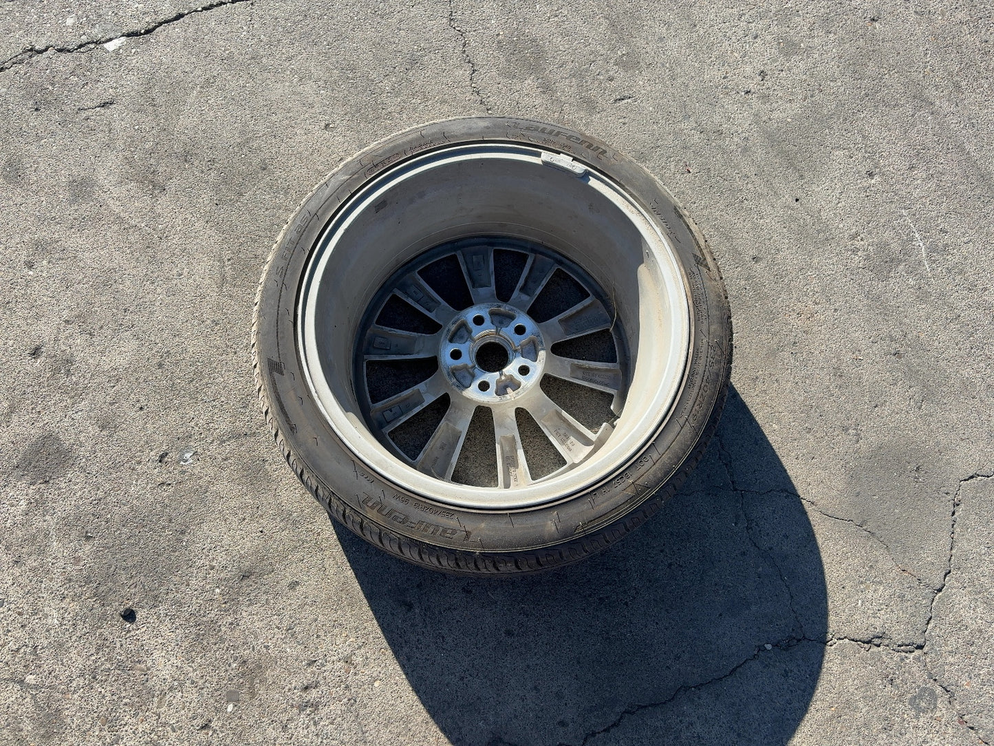 2017-2023 Tesla Model 3 Laufenn - S Fit A/s 235/40r19 Wheel 1234264-00-A