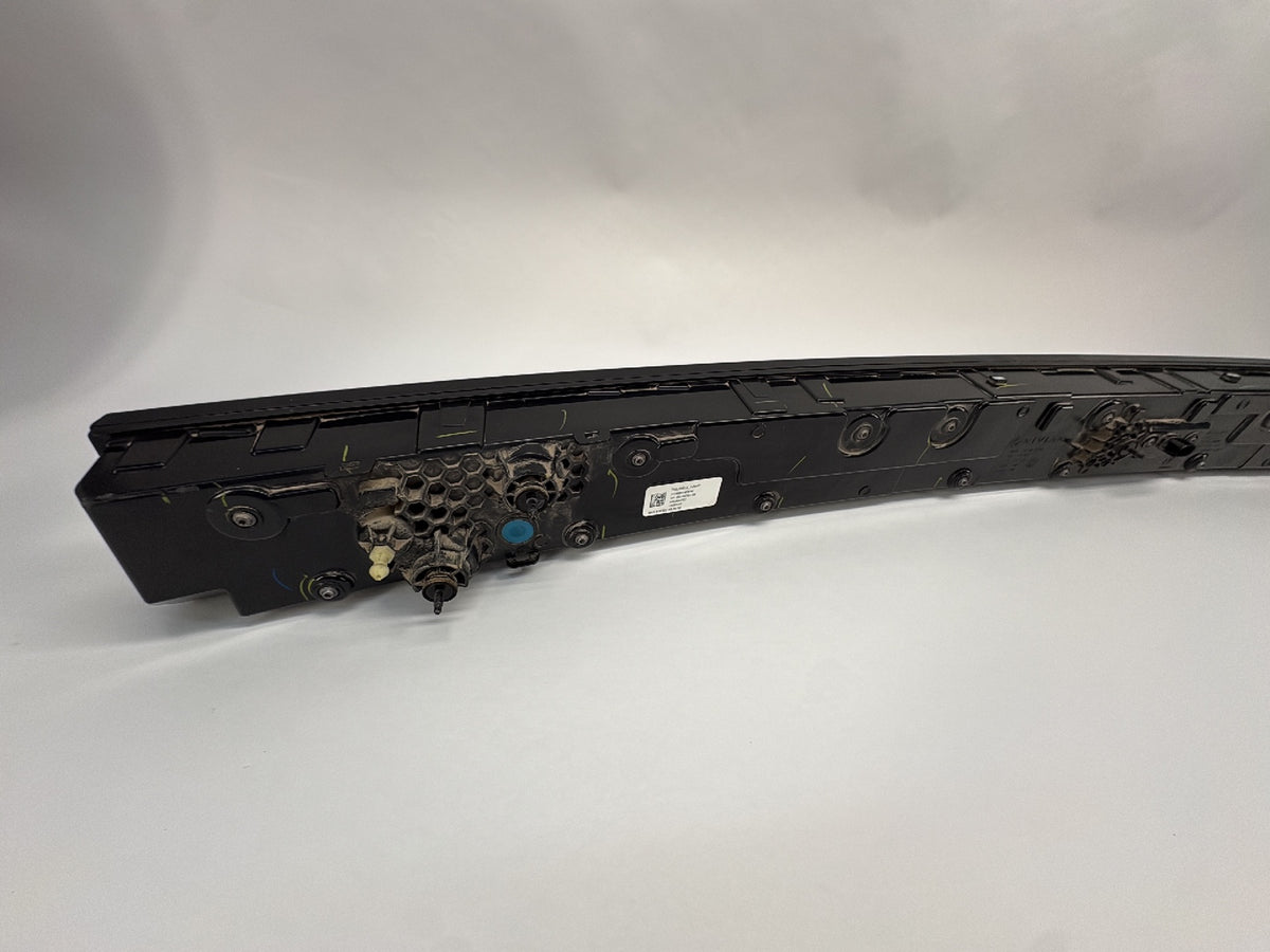 2023-2024 Rivian R1T Tailgater Lamp PT00000470-M
